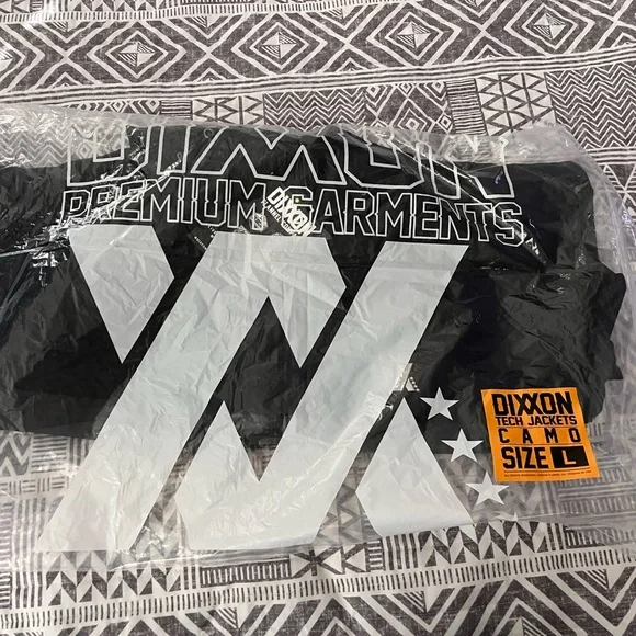 DIXXON Tech Jacket Black and Camo